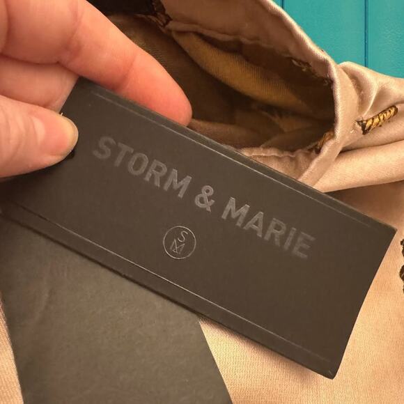 Storm & Marie Skirt NWT Damaged Satin Dandelion Mini Skater Skirt Size 6 - Picture 4 of 16